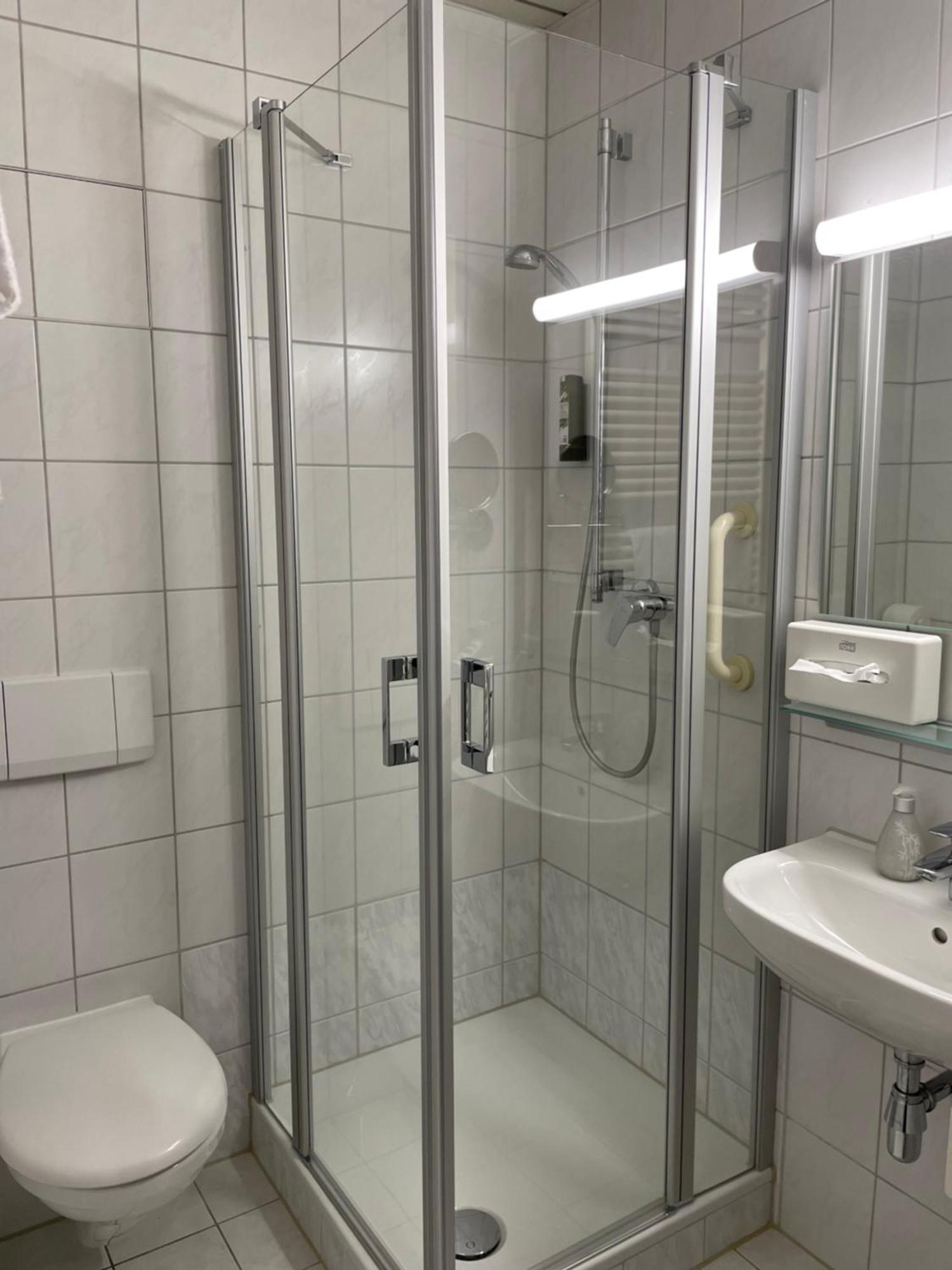 Tagungshaus Himmelspforten - Self Check-In Вюрцбург Екстер'єр фото