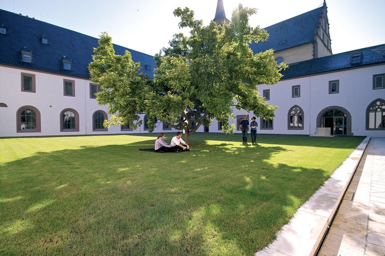 Tagungshaus Himmelspforten - Self Check-In Вюрцбург Екстер'єр фото